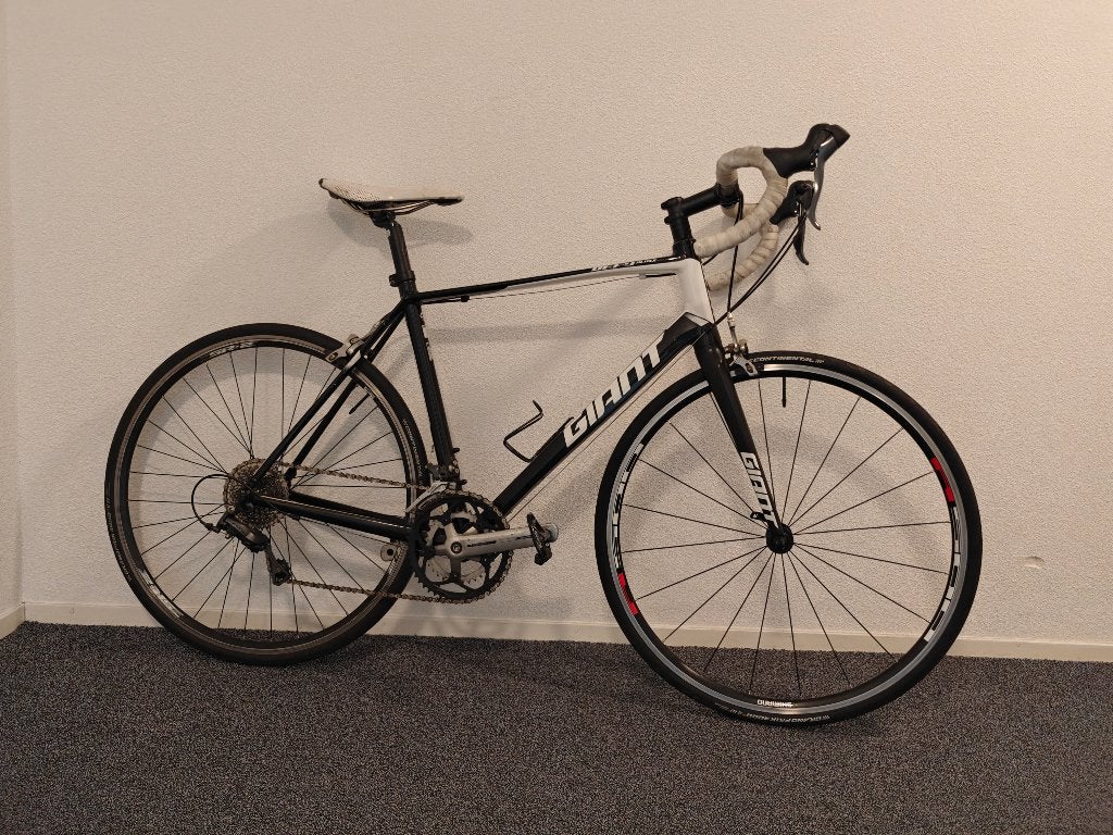 Giant Defy 5 racefiets M/L (2016), Fietsen en Brommers, Fietsen | Racefietsen, Ophalen, Gebruikt, 10 tot 15 versnellingen, Aluminium