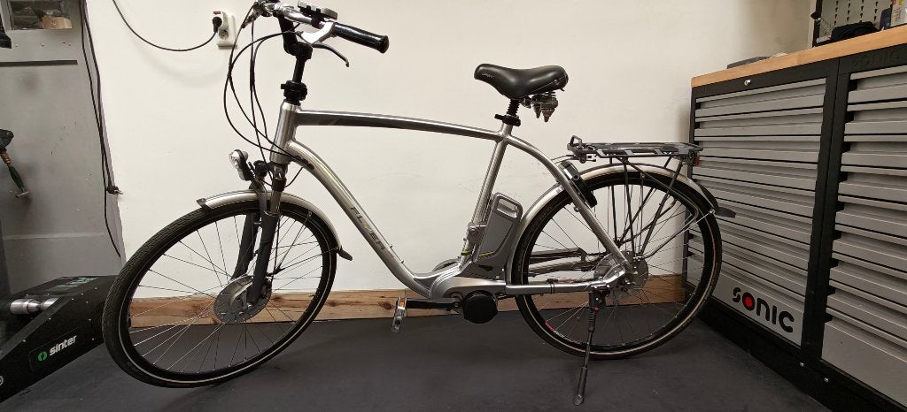 Zeer nette Flyer T8 Electrische fiets "ZO MEE PRIJS" !!, Gebruikt, Versnellingen, 57 tot 61 cm, Ophalen