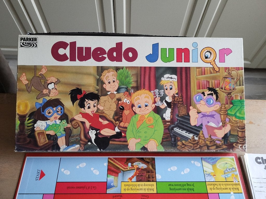 Cluedo Junior Bordspel - Compleet en in goede staat vintage, Een of twee spelers, Ophalen of Verzenden, Gebruikt, Parker
