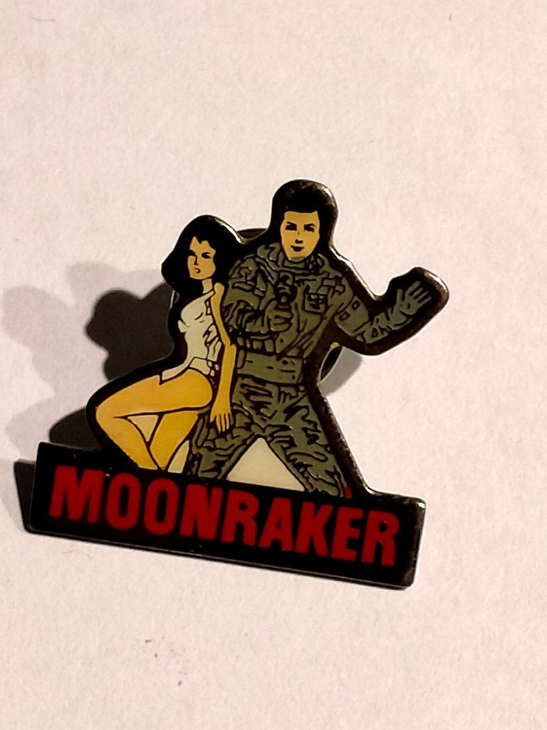 James Bond Moonraker vintage film tv logo pin, Verzenden, Gebruikt, Overige onderwerpen