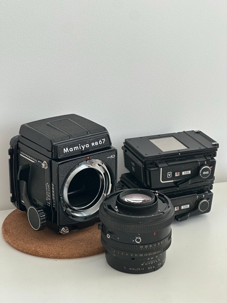 Mamiya RB67 Pro SD + K/L 127mm f/3.5 + 645 & 6x7 back, Audio, Tv en Foto, Fotocamera's Analoog, Ophalen of Verzenden, Gebruikt