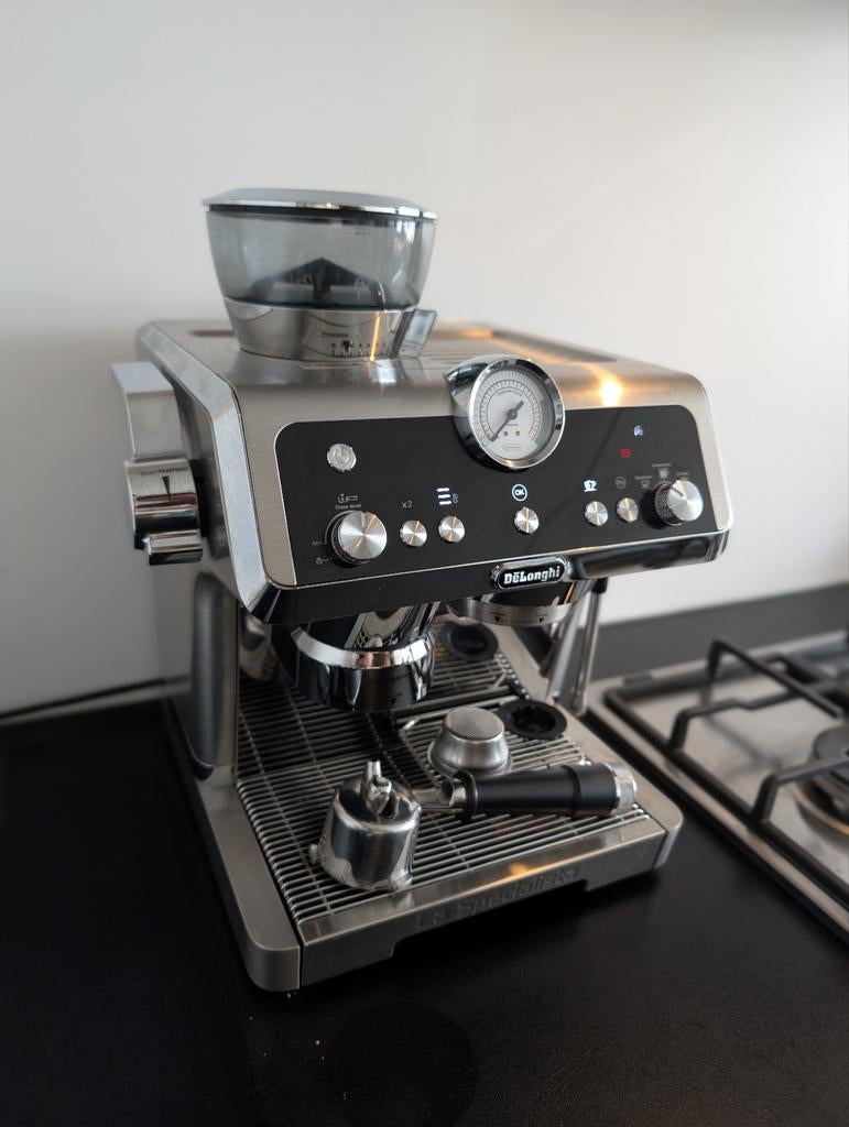 De'Longhi La Specialista Prestigio EC935X, Ophalen, Zo goed als nieuw, Espresso apparaat, Gemalen koffie