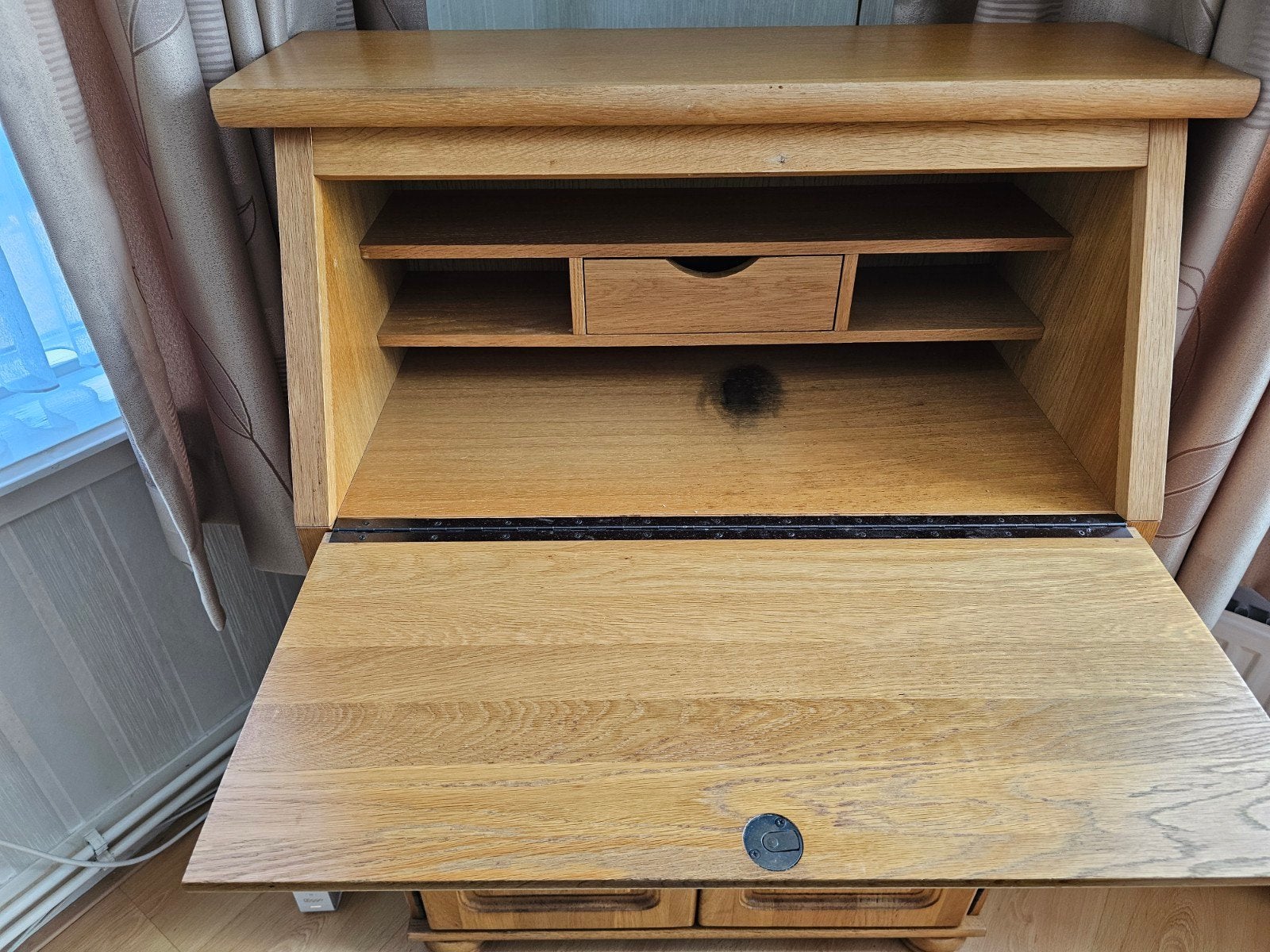Computerbureau/ secretaire, Ophalen