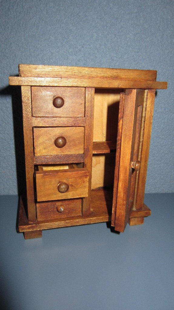 oude kast - poppenhuis - verzenden kan, Ophalen, Gebruikt, Poppenhuis