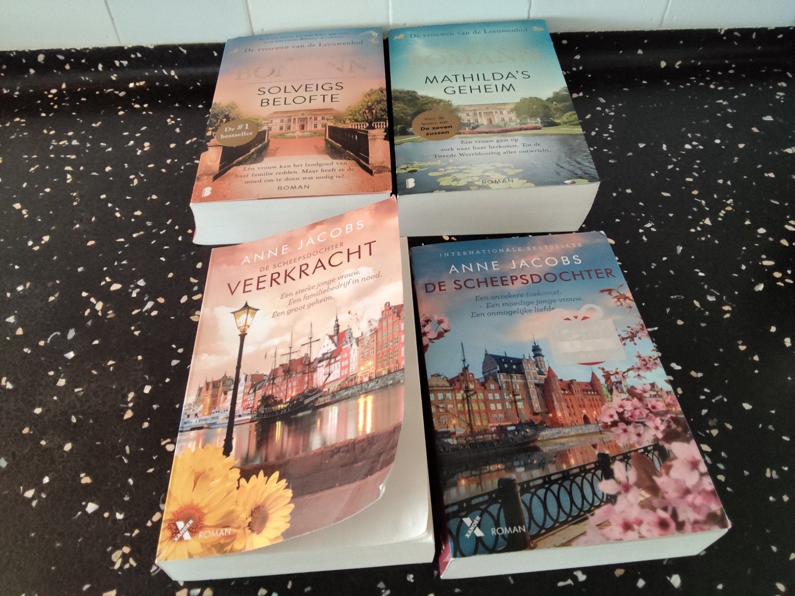 Romans prachtige verhalen, Boeken, Ophalen of Verzenden, Zo goed als nieuw