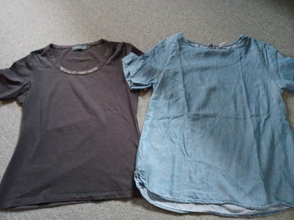 2 stuks dameskleding mt S, samen voor 4 euro, Kleding | Dames, Blauw, Ophalen of Verzenden, Zo goed als nieuw, Korte mouw
