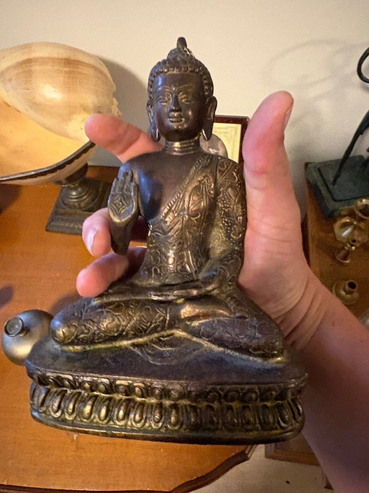 Thaise Boeddha gedetailleerd brons – 22,5 cm – 1.203 gram, Ophalen