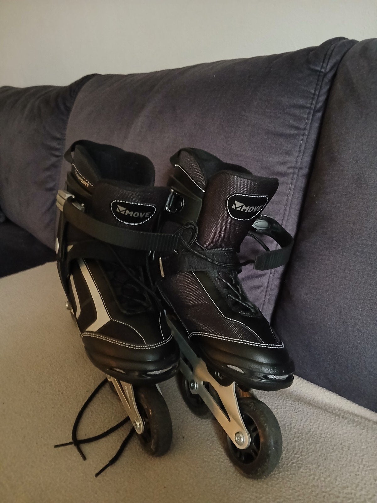 Move skate maat 41met doos, Heren, Zo goed als nieuw, Inline skates 4 wielen, Ophalen