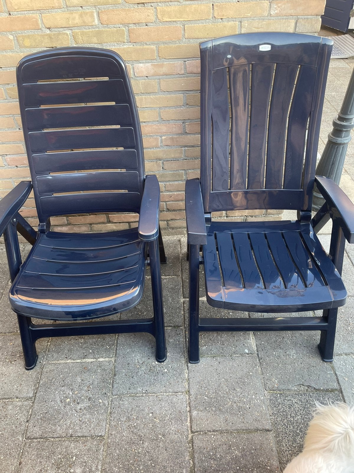 zgan  2  verschillende tuinstoelen   1  jardin andere  niet, Tuin en Terras, Tuinstoelen, Ophalen, Zo goed als nieuw, Kunststof
