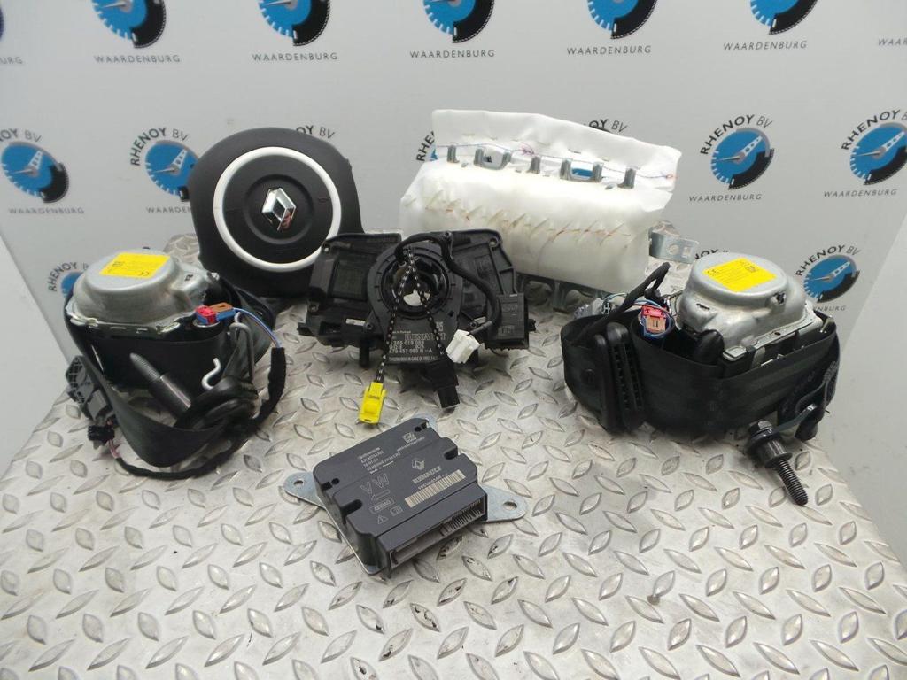 RENAULT TWINGO TWINGO III AIRBAG SET 2016, Ophalen of Verzenden, Gebruikt, Stiba lid