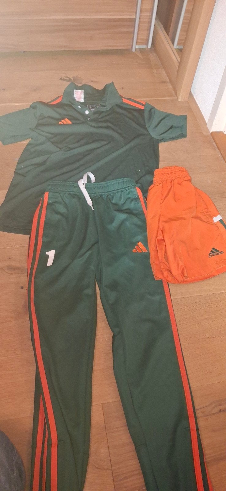 Adidas sportset voor jongens - maat 164 (13-14 jaar), Ophalen, Adidas, Gebruikt, Setje