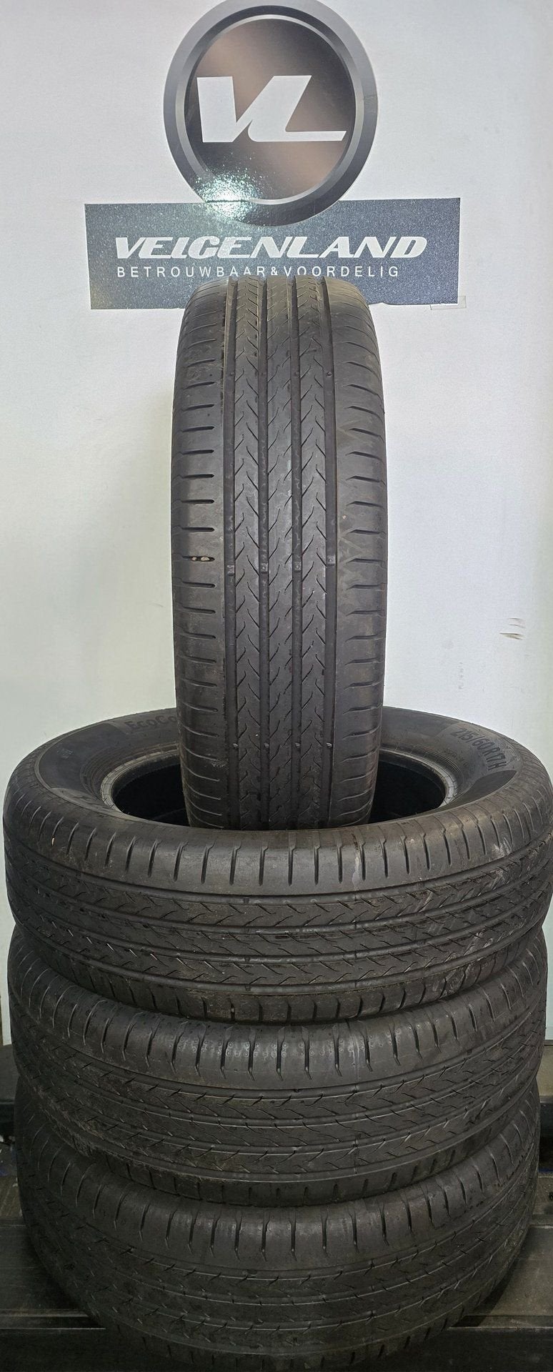 Continental Eco Contact 6Q  215-60-17  2156017  215/60R17, -, -, 17 inch, Ophalen of Verzenden