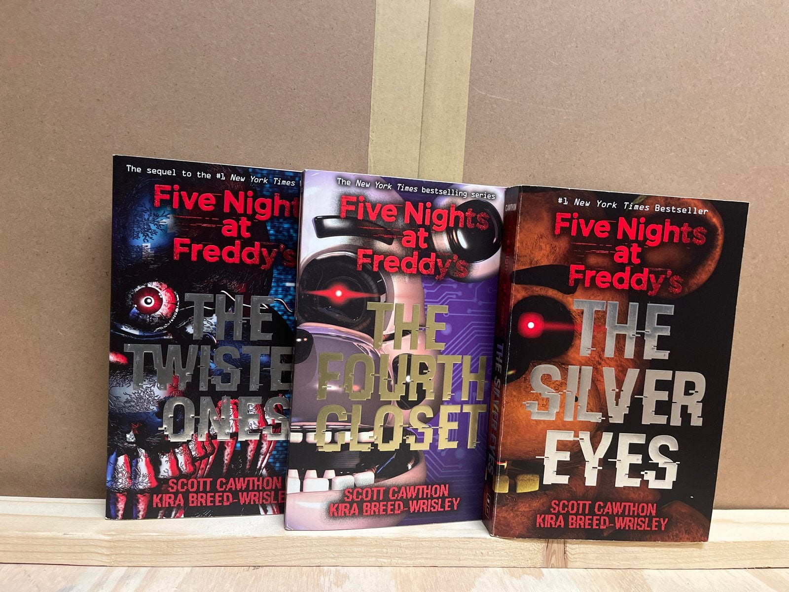 Five Nights at Freddy's Boeken Set (3 delen), Boeken, Ophalen, Gelezen