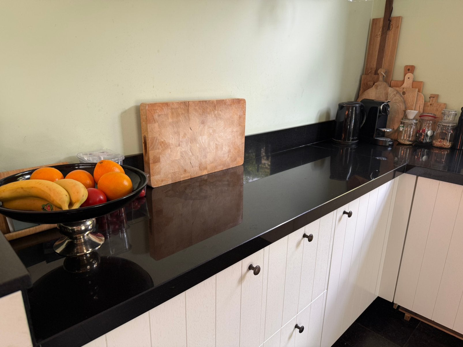 Mooi zwart granieten werkblad, perfect voor (buiten)keuken, Huis en Inrichting, Ophalen, Zwart, Zo goed als nieuw, 200 cm of meer
