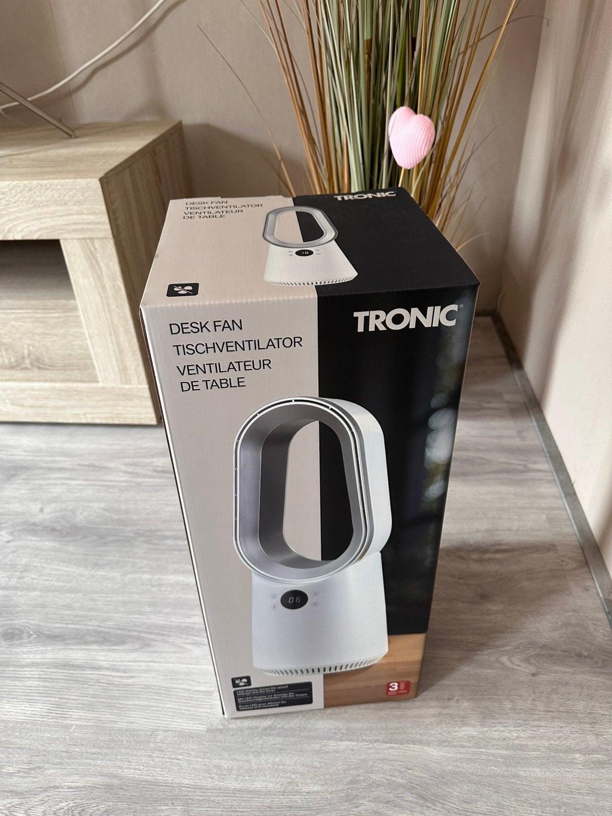 Mooie witte bladloze ventilator met afstandsbediening, Witgoed en Apparatuur, Ventilatoren, Ophalen, Ventilator met afstandsbediening