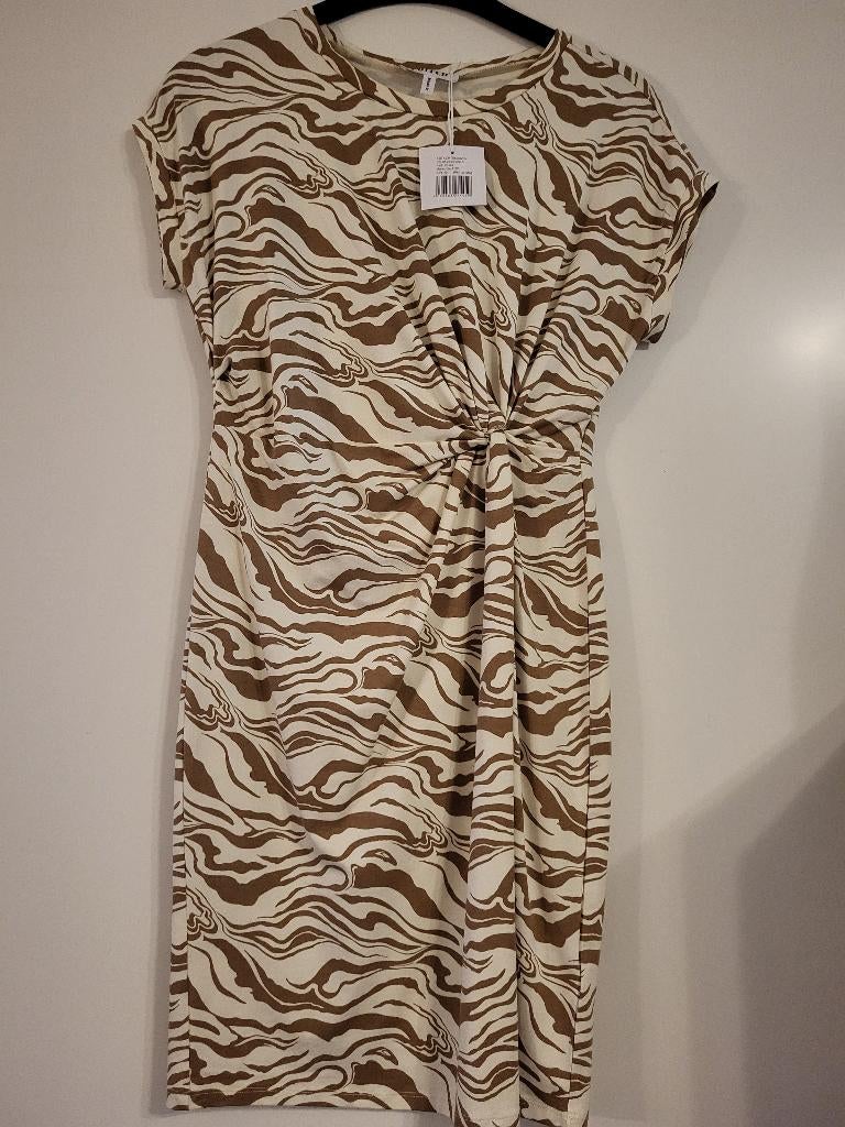 Zomerjurkje Edited, NIEUW met prijskaartje, maat 40, Kleding | Dames, Maat 38/40 (M), Verzenden, Wit, Nieuw