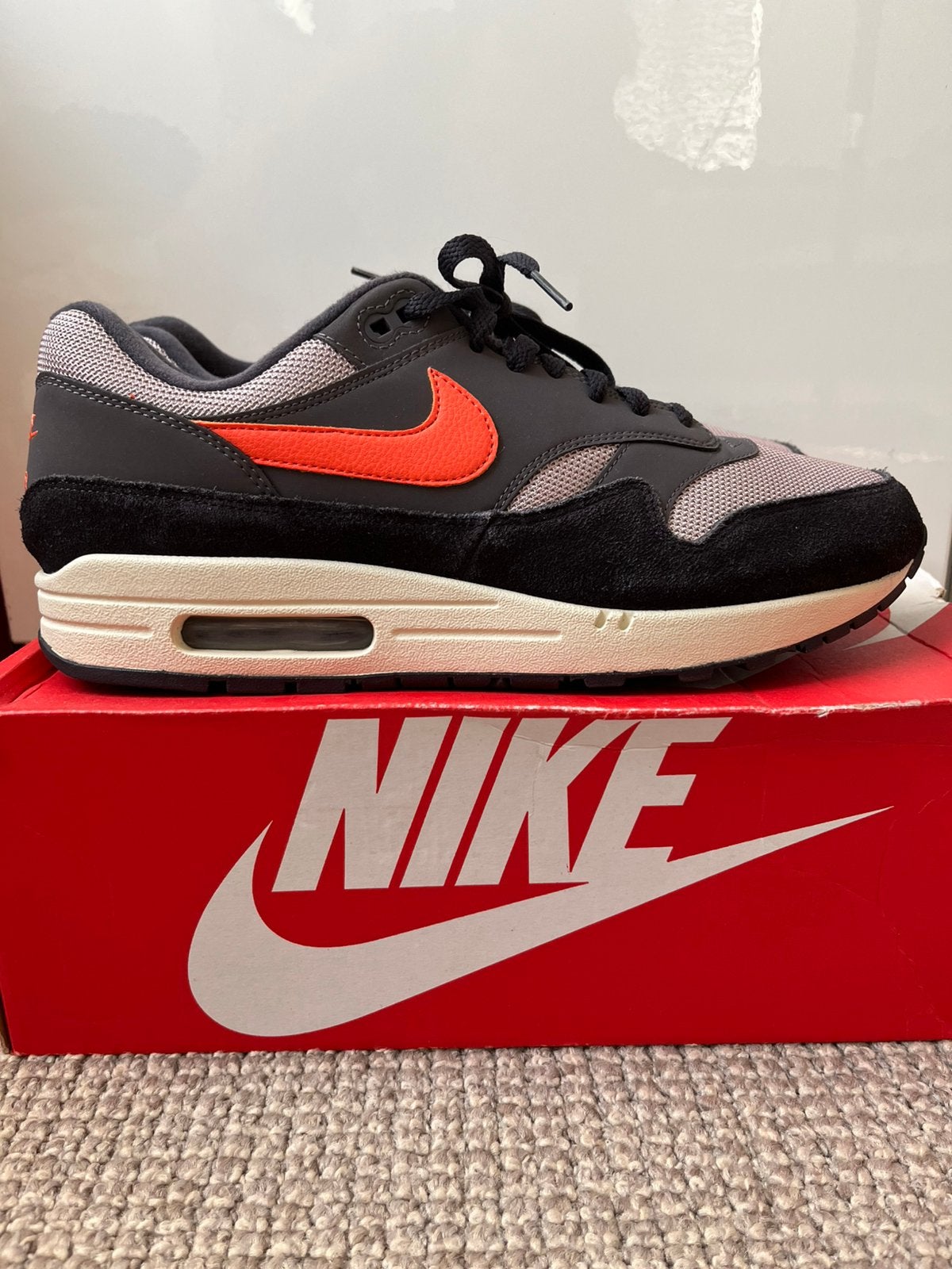 Nike air max 1 “Wild Mango” / 45, Kleding | Heren, Schoenen, Overige kleuren, Ophalen of Verzenden, Sneakers of Gympen, Zo goed als nieuw