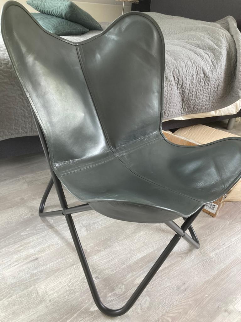 Kinder Vlinderstoel nieuw echt leer grijs, zwart frame, Ophalen of Verzenden, Nieuw, Stoel(en)