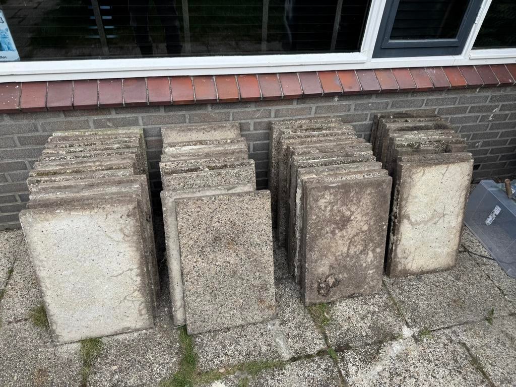60x40 grindtegel gratis afhalen., Ophalen of Verzenden, Zo goed als nieuw, Beton, Terrastegels
