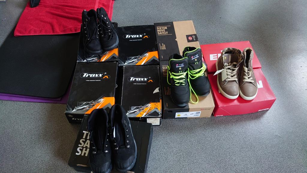 Nieuwe Werkschoenen ( in de doos), Ophalen of Verzenden, Nieuw