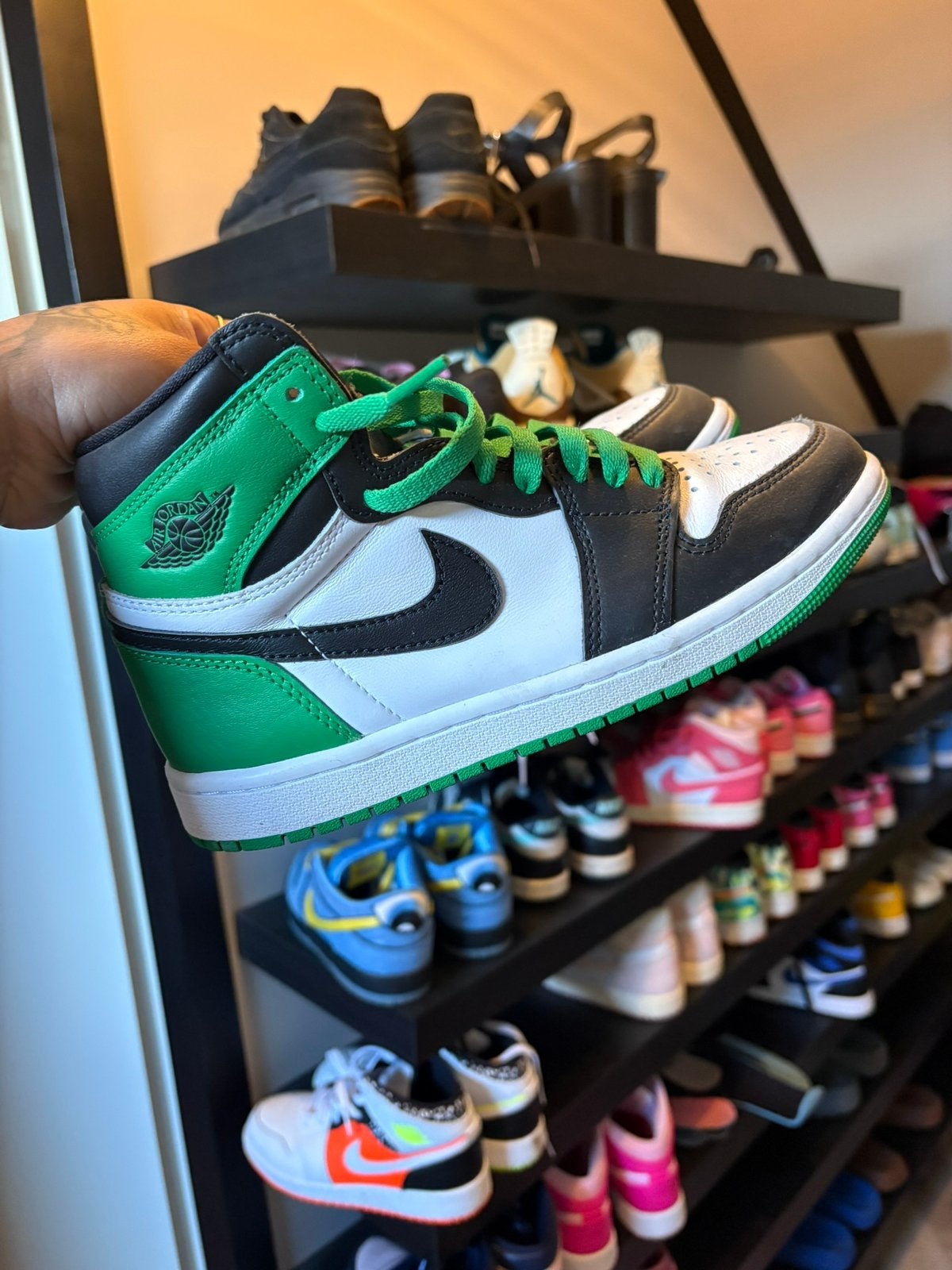 Jordan 1 lucky green maat 37,5, Kleding | Dames, Schoenen, Ophalen, Zo goed als nieuw, Groen, Sneakers of Gympen