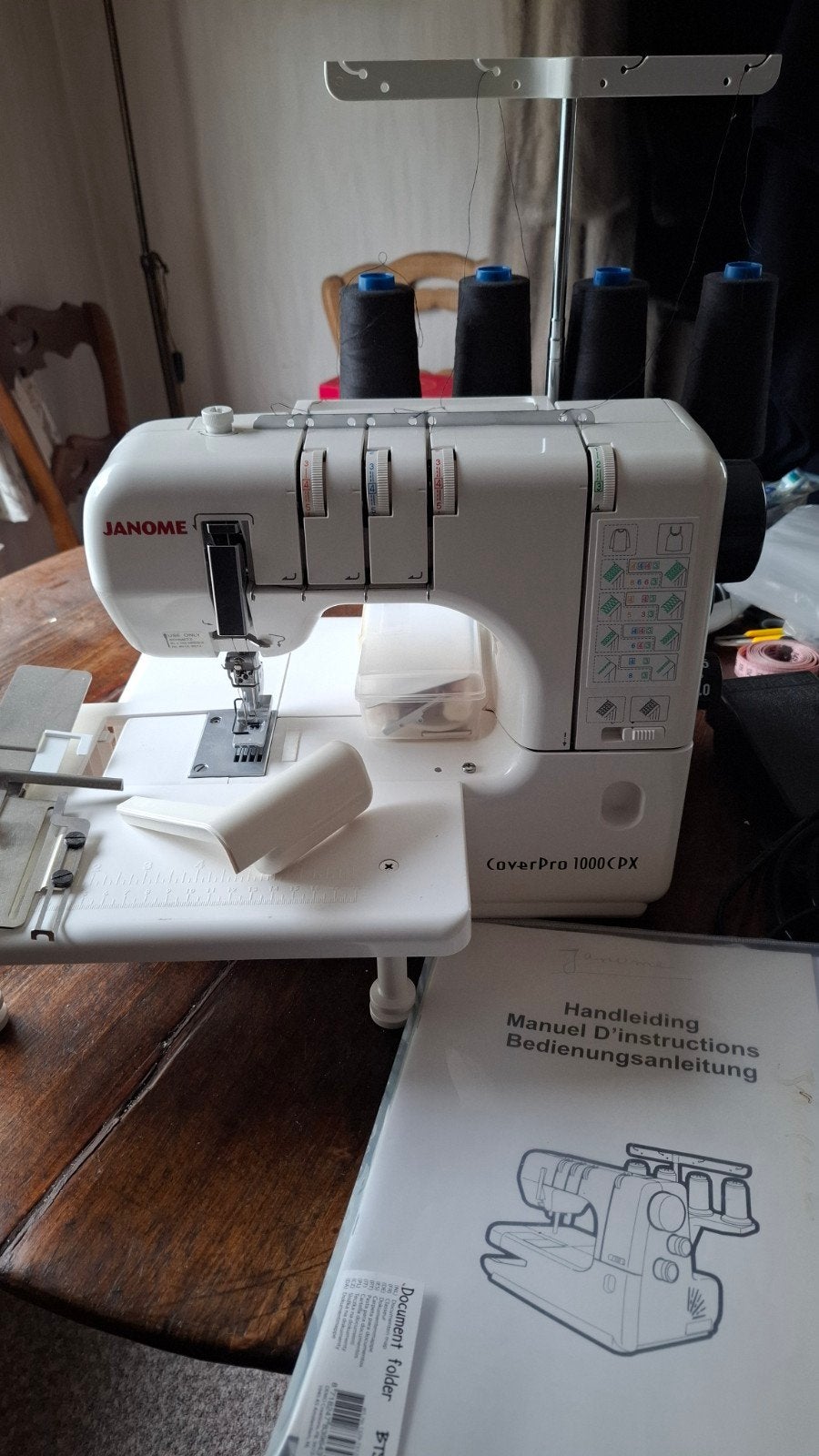 Janome CoverPro 1000CPX - Zo goed als nieuw, Ophalen, Zo goed als nieuw, Lockmachine, Janome
