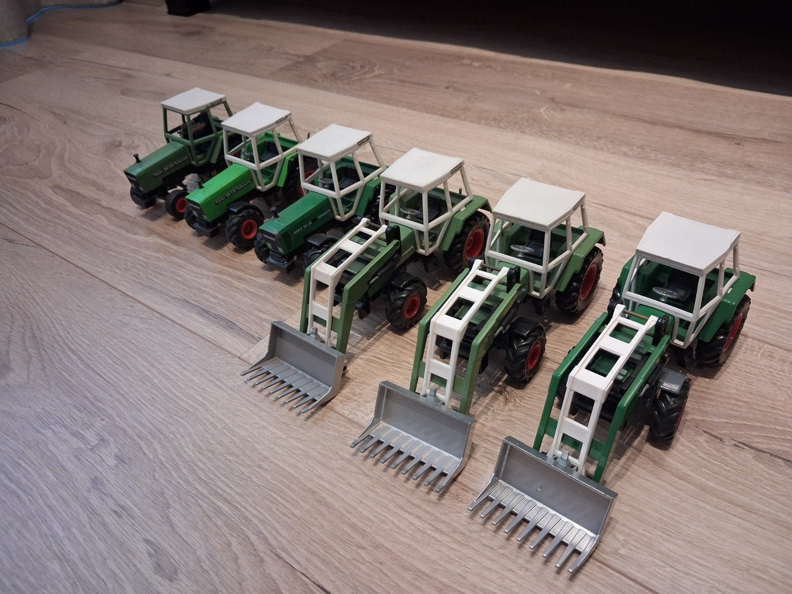 6x Fendt siku 308 309 310lsa, Ophalen of Verzenden, Zo goed als nieuw, Tractor of Landbouw, SIKU