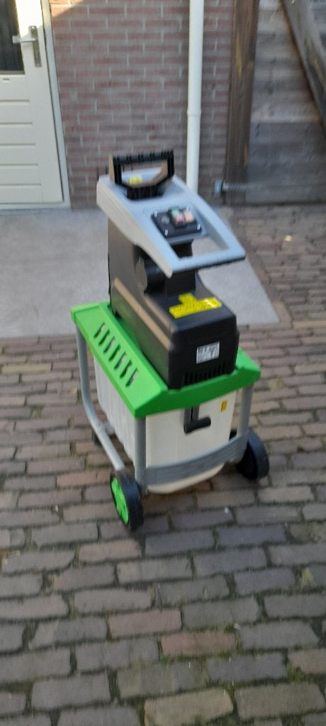 For q hakselaar, Tuin en Terras, Ophalen, Gebruikt, For q, Met opvangbak