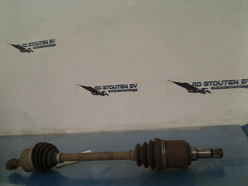 Aandrijfas Links Voor Ford Ka II (2008-10/2016-05), Auto-onderdelen, Gebruikt, Henry-Ford-Straße  1, Köln 50735, , Duitsland, Ford-Werke GmbH