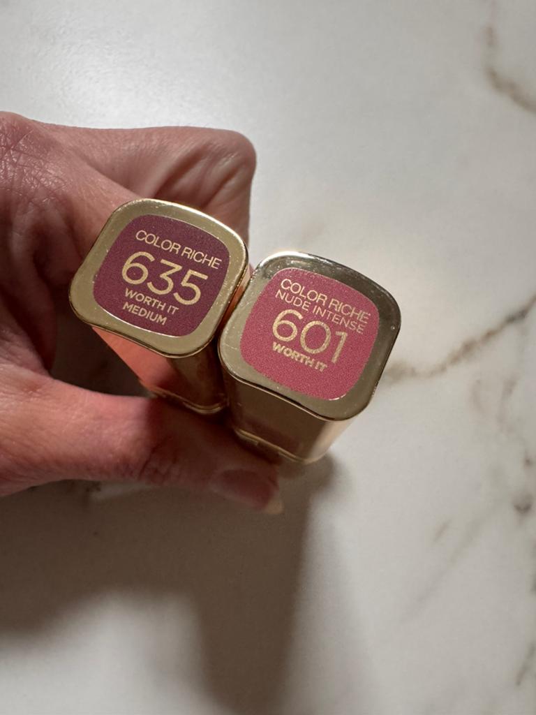 Lipsticks Worth it 601 en Worth it medium 635 L’Oreal, Ophalen of Verzenden, Gebruikt, Lippen, Make-up