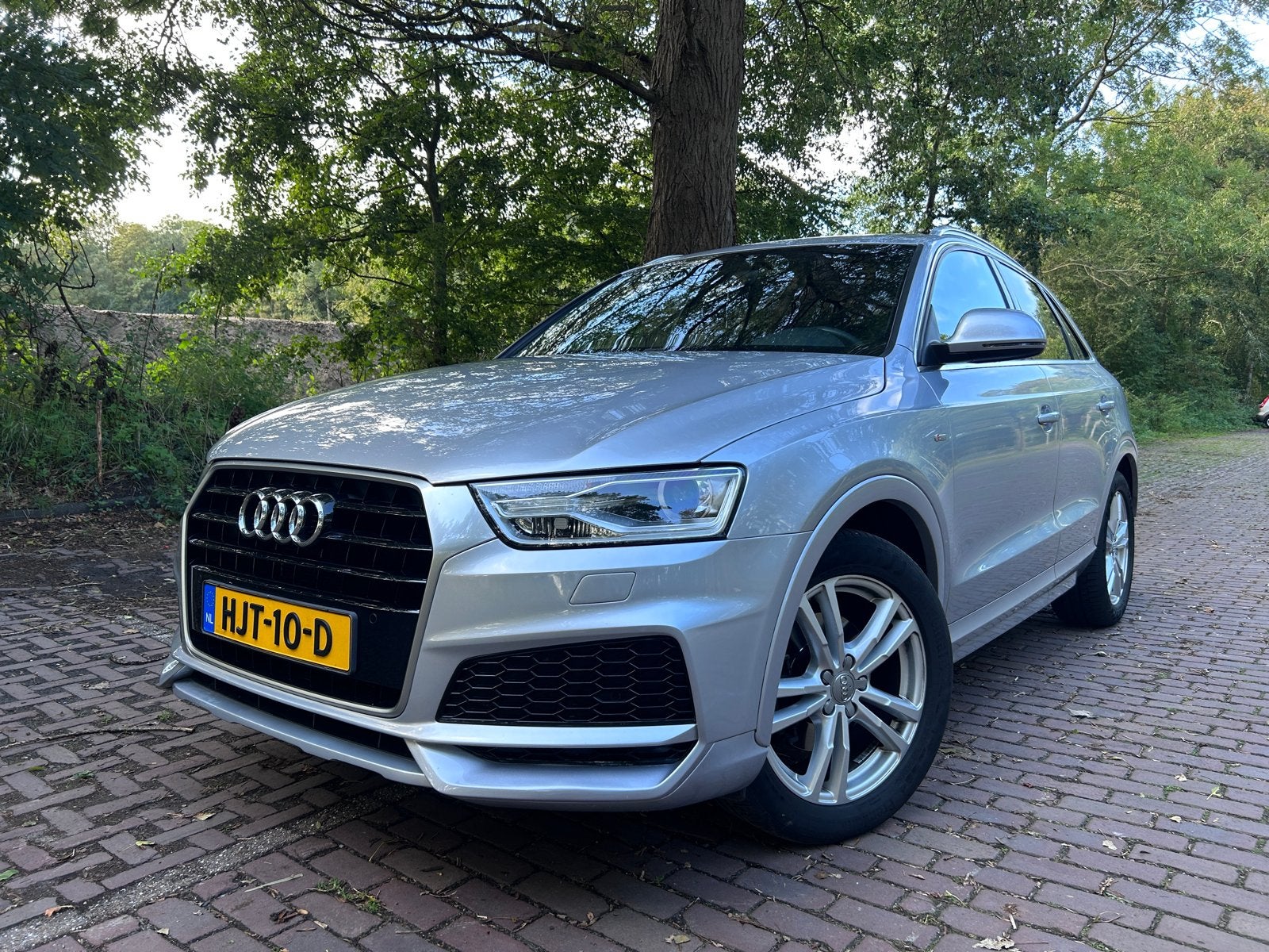 Audi Q3 1.4 TFSI 3x S-Line | 2018 | 99.500 km, Auto's, 1380 kg, 1800 kg, Zwart, 4 cilinders