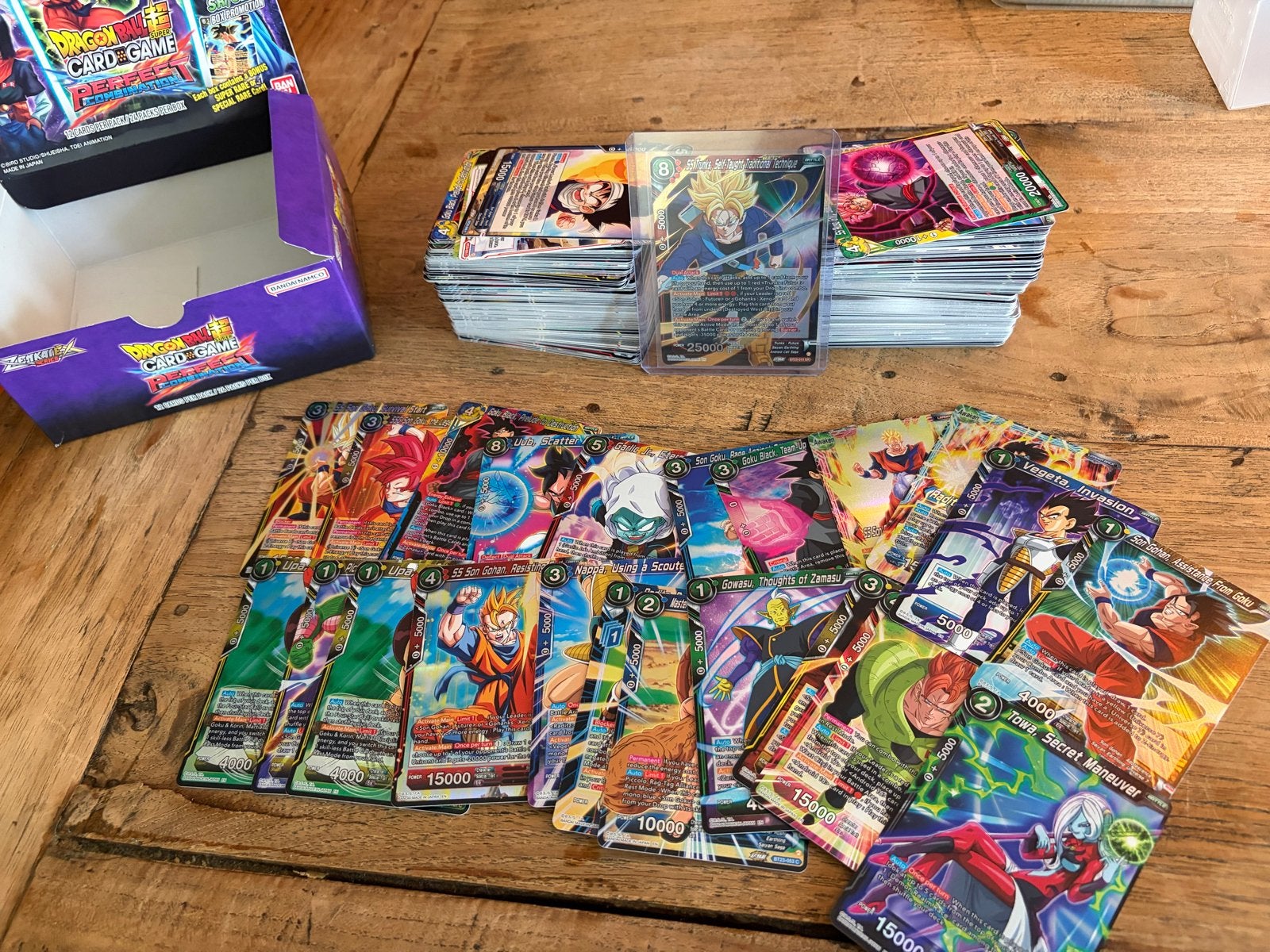 Dragon Ball Z Super Card Game Kaarten, Ophalen of Verzenden, Zo goed als nieuw, Meerdere kaarten, Foil