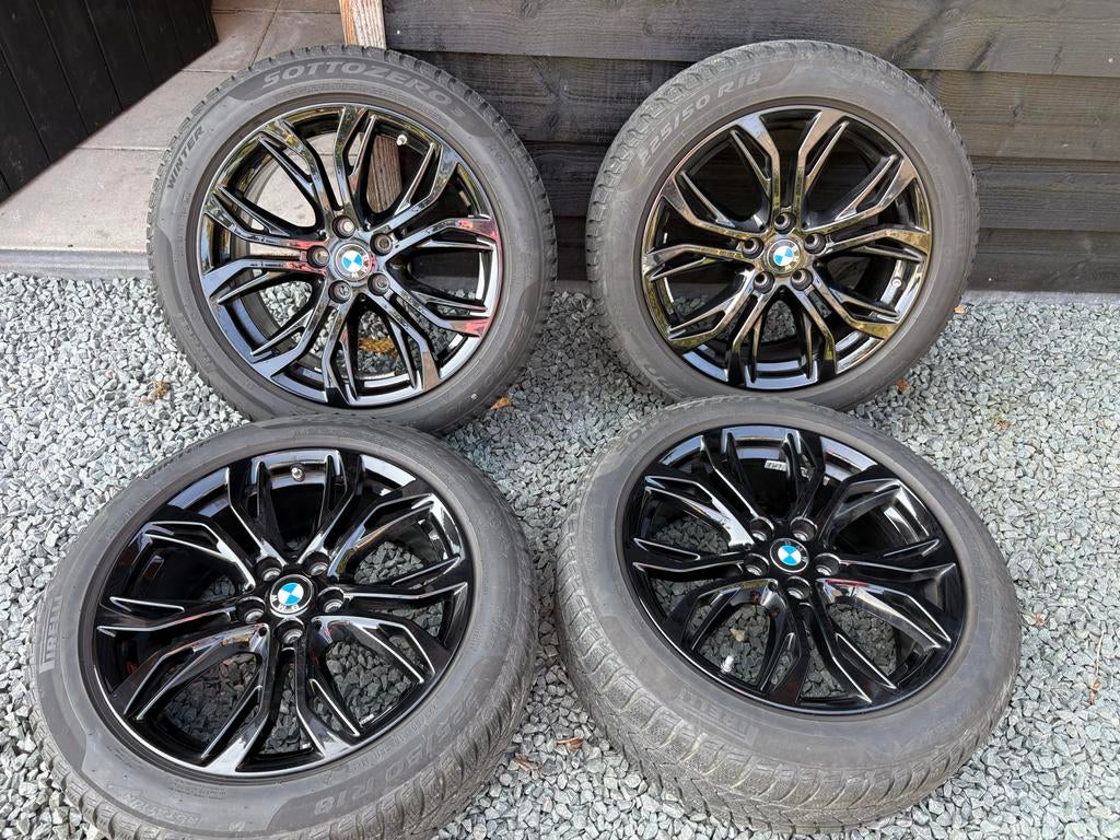 BMW X1/X2 F48/49 winterbanden met velgen 18” y spaak 566, Ophalen of Verzenden, Gebruikt