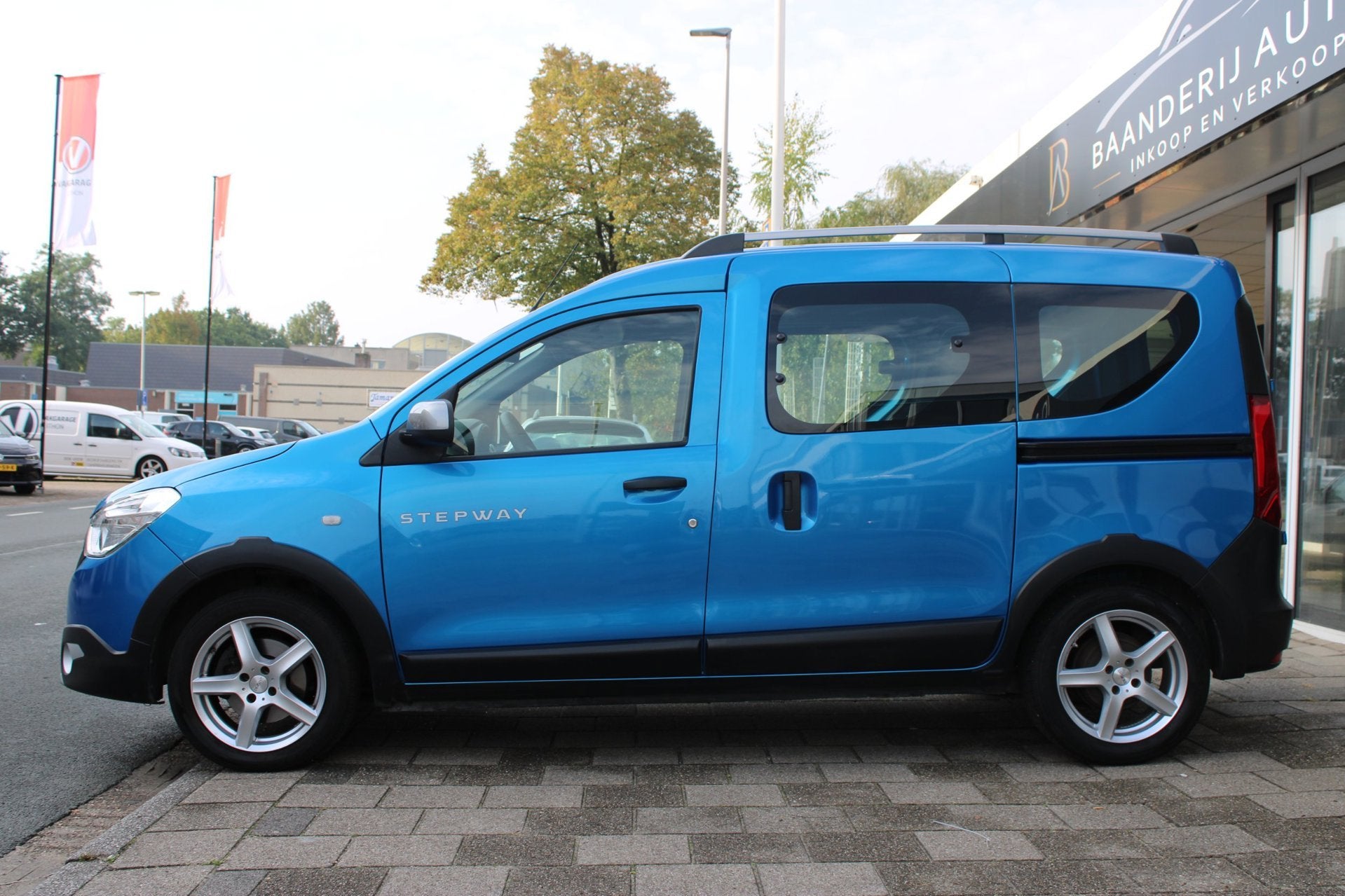 Dacia DOKKER 1.3 TCe Stepway | Airco | Cruise control | Navi, Auto's, Voorwielaandrijving, Stof, Gebruikt, 4 cilinders