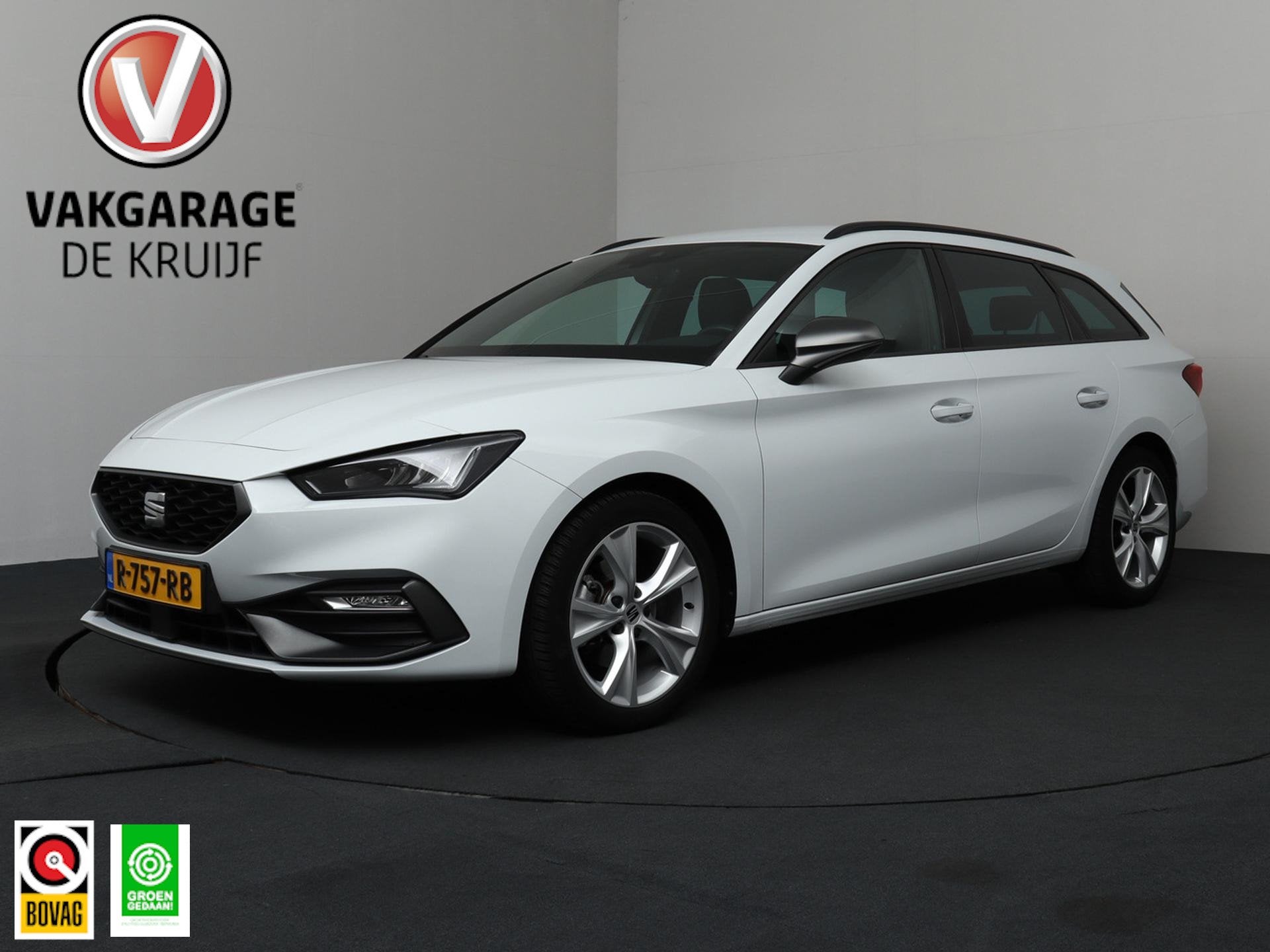 SEAT Leon Sportstourer 1.0 TSI FR | LED verlichting | Apple, Stof, Gebruikt, Leon, Wit