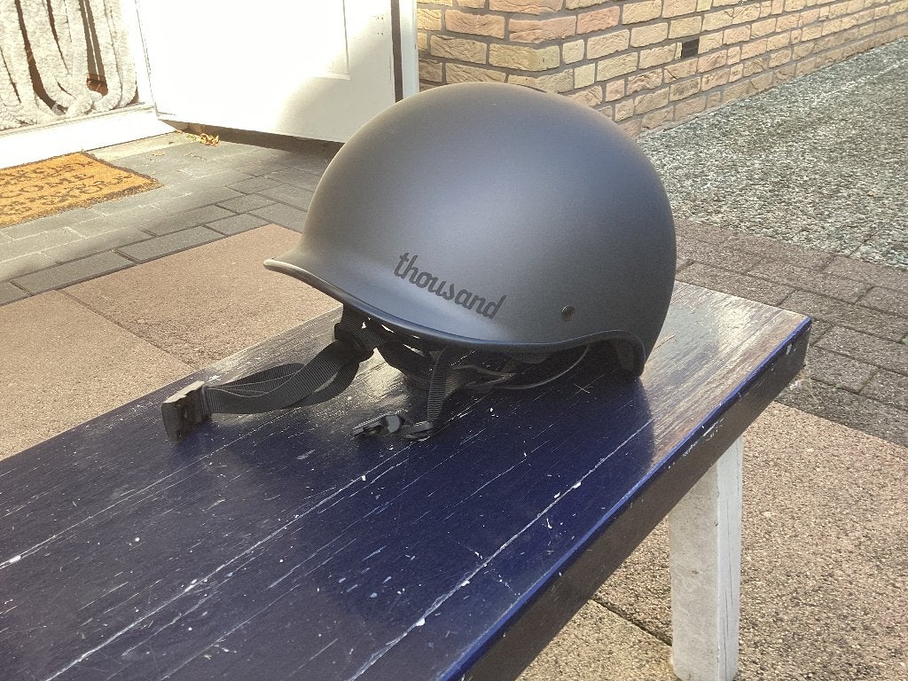 fietshelm, Fietsen en Brommers, Ophalen, M, Zo goed als nieuw, Thousand