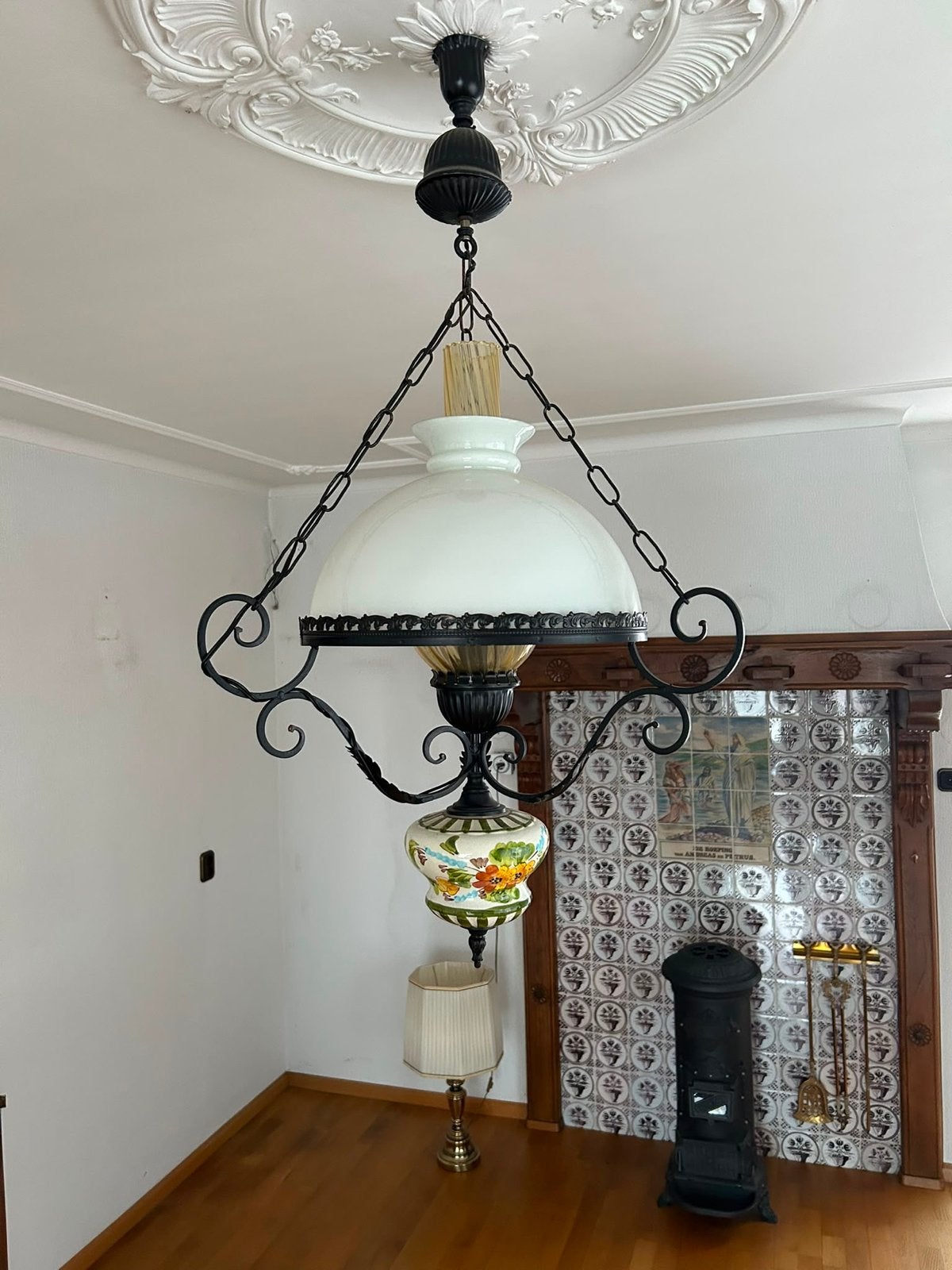 Authentieke plafondlamp met sierlijke details, Ophalen, Gebruikt, Glas, Overige fittingen