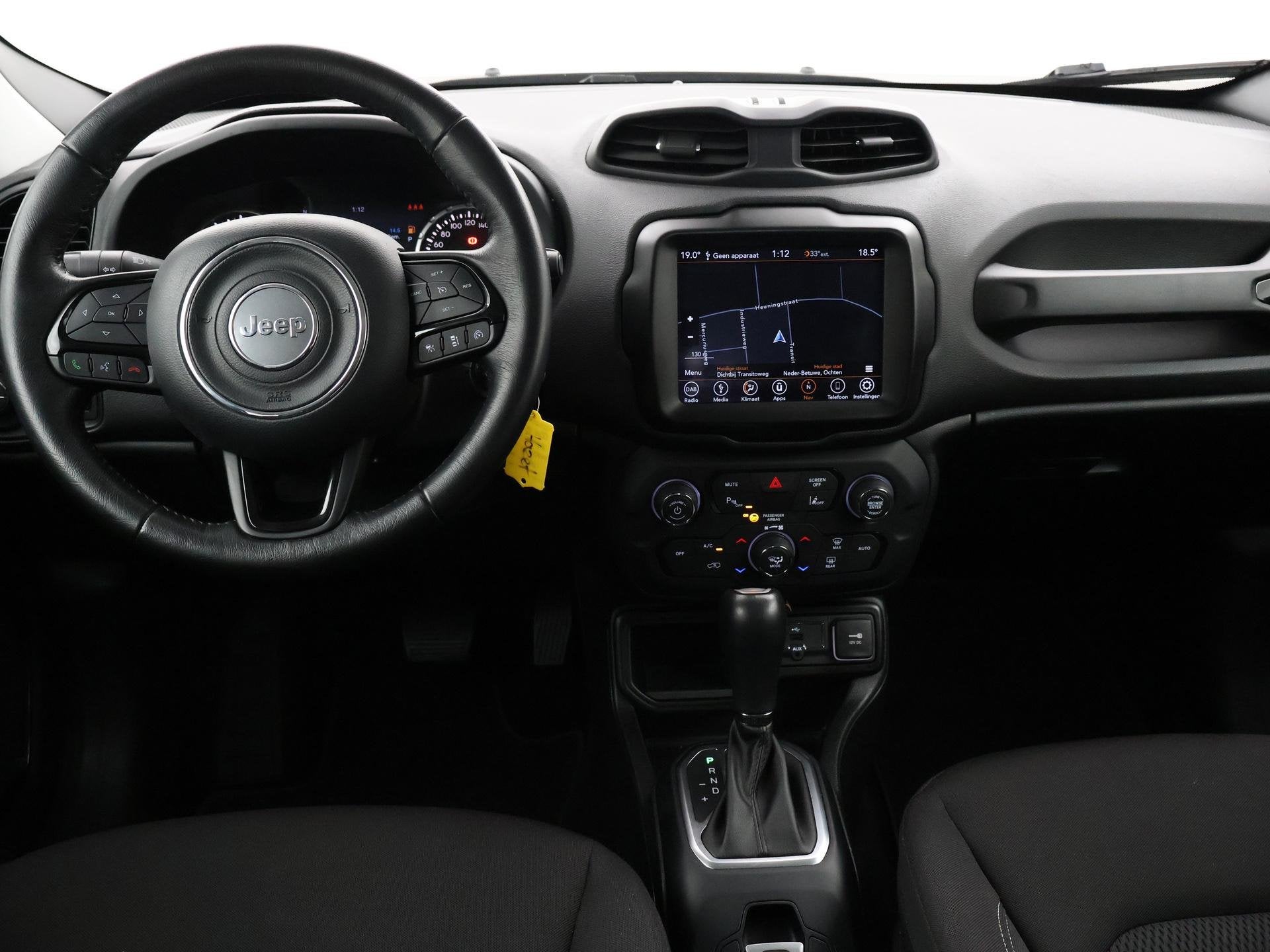 Jeep Renegade 1.4 MULTIAIR 140 PK AUT. NIGHT EAGLE II LIMITE, Auto's, Jeep, Stof, Gebruikt, 4 cilinders, Zwart