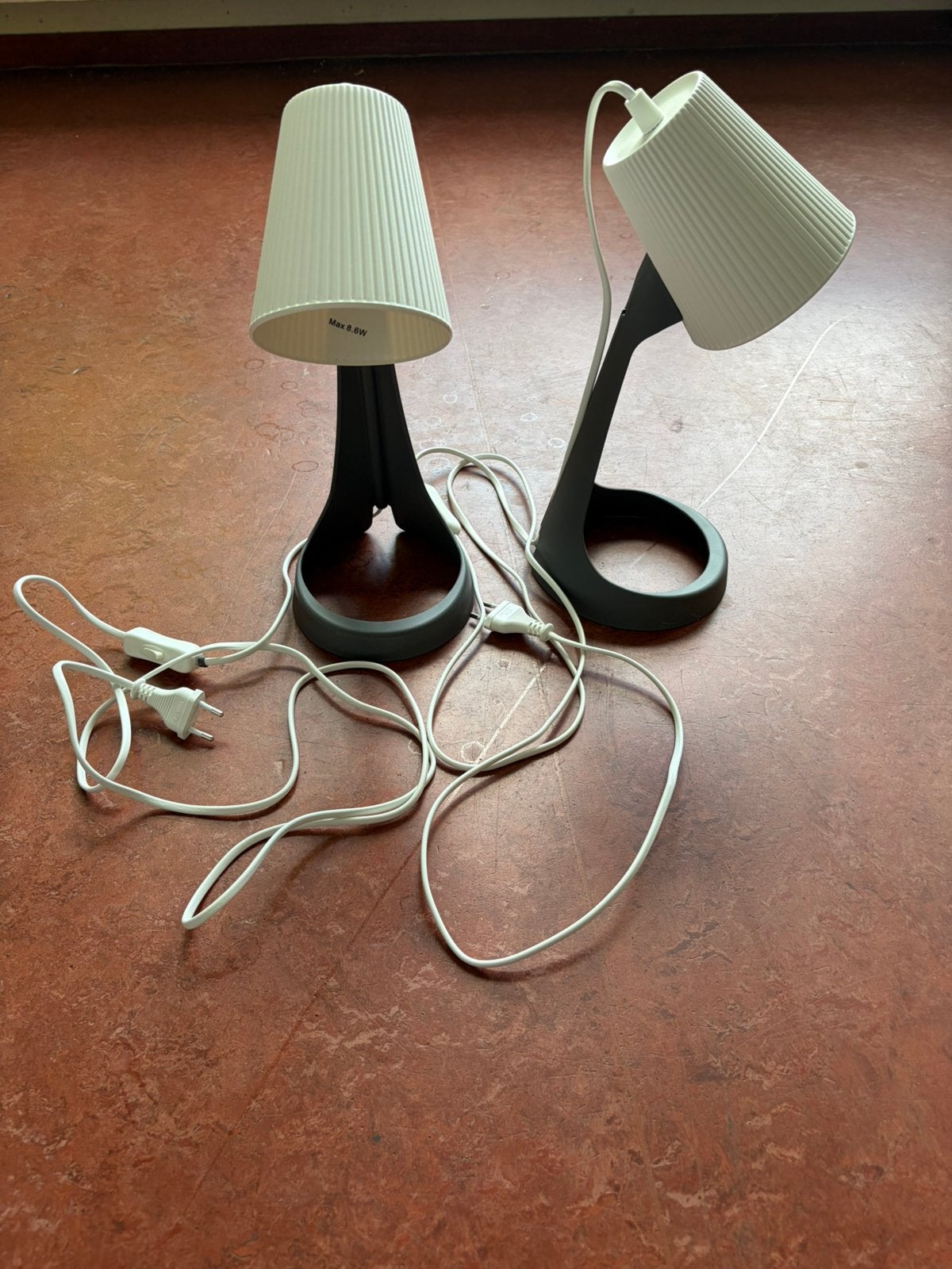 IKEA SVALLET bureaulamp set van 2 grijs/wit, Ophalen, Met schakelaar, E14 (klein), Zo goed als nieuw