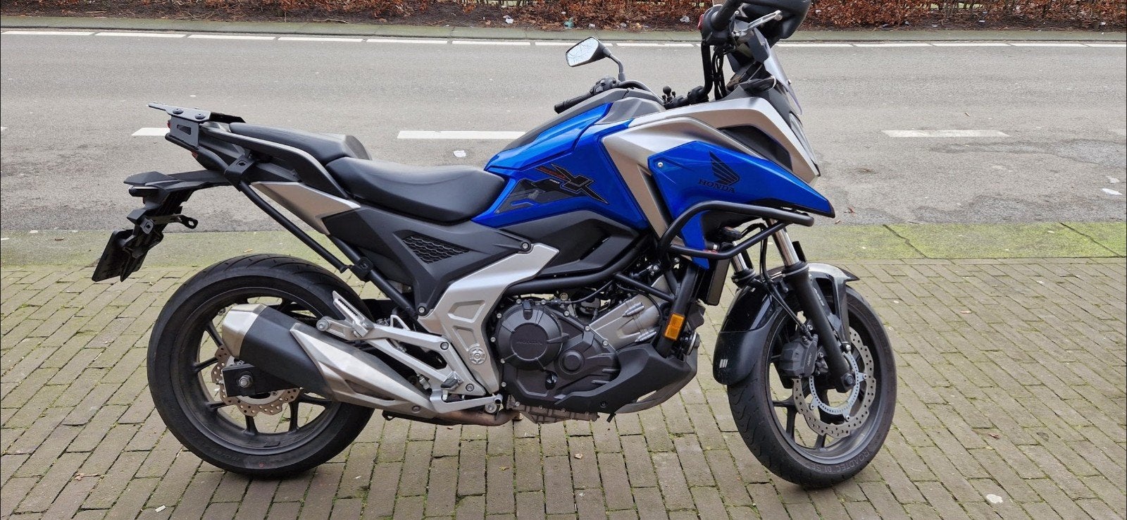 Honda NC750X uit 2021, 2 cilinders, 745 cc, Motorrijbewijs A, Gebruikt