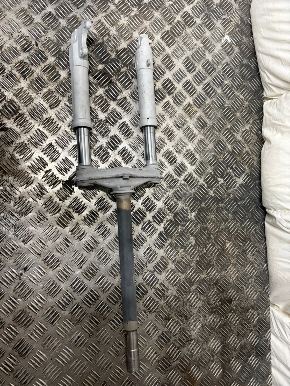 piaggio zip 2000 voorvork, Ophalen