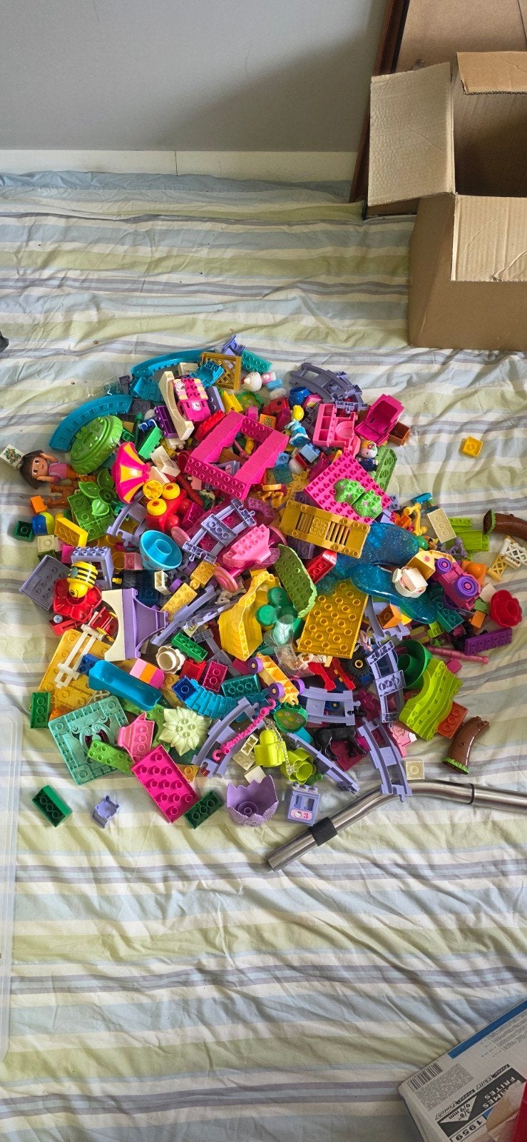 Grote partij diverse Lego en Duplo bouwstenen, Gebruikt, Lego, Ophalen of Verzenden, Inclusief minifiguren