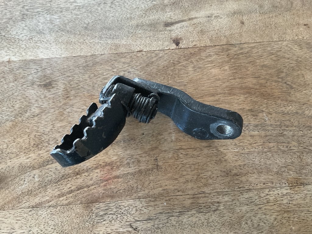 XL500R Linker voetensteun, Ophalen of Verzenden, Gebruikt