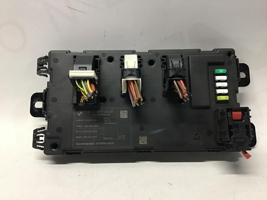 Body control module BMW 1-serie F21 LCI 118i  6135681933601, Gebruikt, -, -, Ophalen of Verzenden