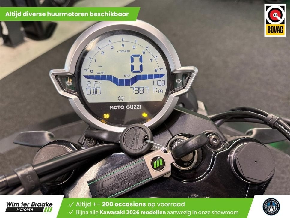 Moto Guzzi V7 850 Stone ABS (bj 2023) 7.973 km, 2 cilinders, 744 cc, Motorrijbewijs A, Bedrijf