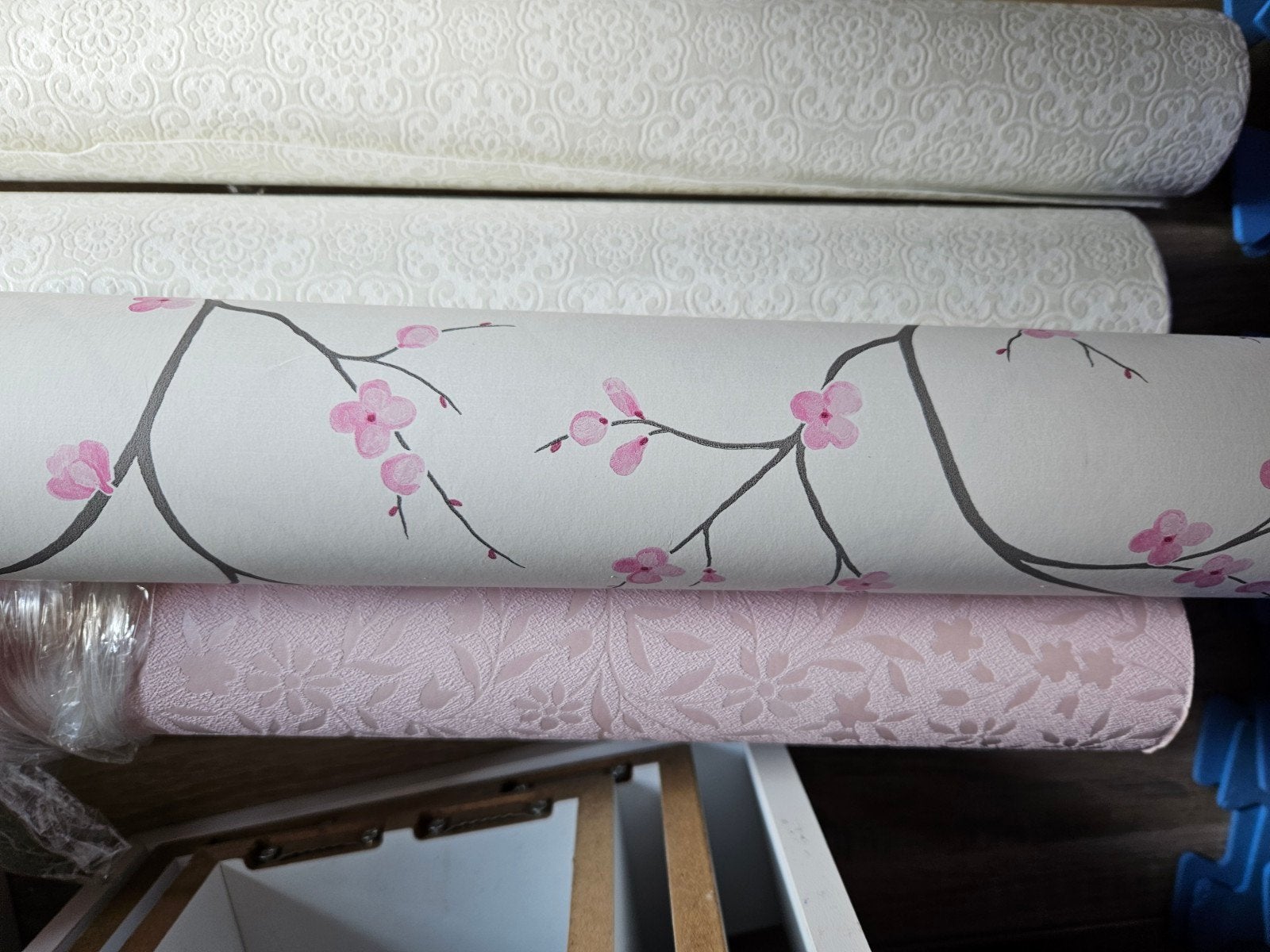 Diverse rollen behang: bloemen, effen en structuren, Ophalen, Overige merken, Minder dan 5 m², Papierbehang