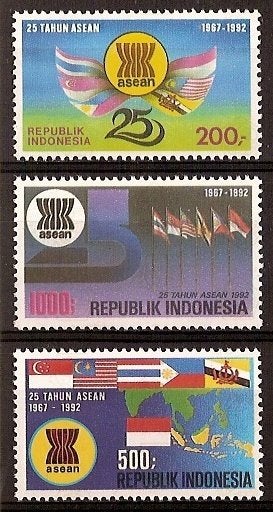 Indonesie Zonnebloem nr 1512/4 postfris 1992, Ophalen of Verzenden, Postfris, Zuidoost-Azië