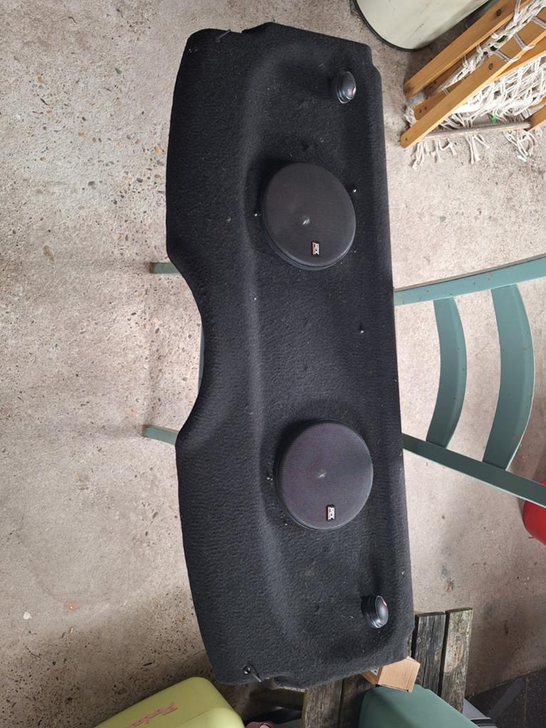 Peugeot 206 hoedeplank met speakers en tweeters., Auto-onderdelen, Interieur en Bekleding, Ophalen, Gebruikt, Peugeot