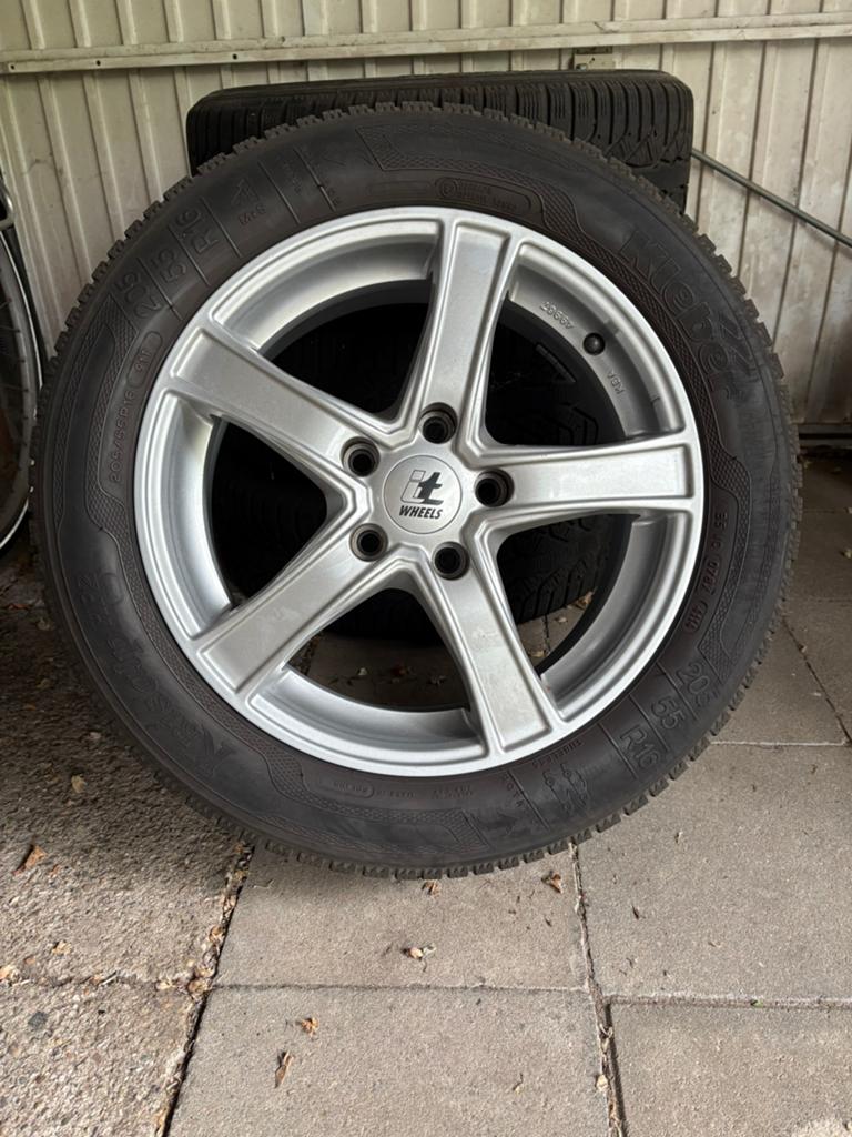 Mooie winterset, Auto-onderdelen, Banden en Velgen, Ophalen, 16 inch, 205 mm, Winterbanden