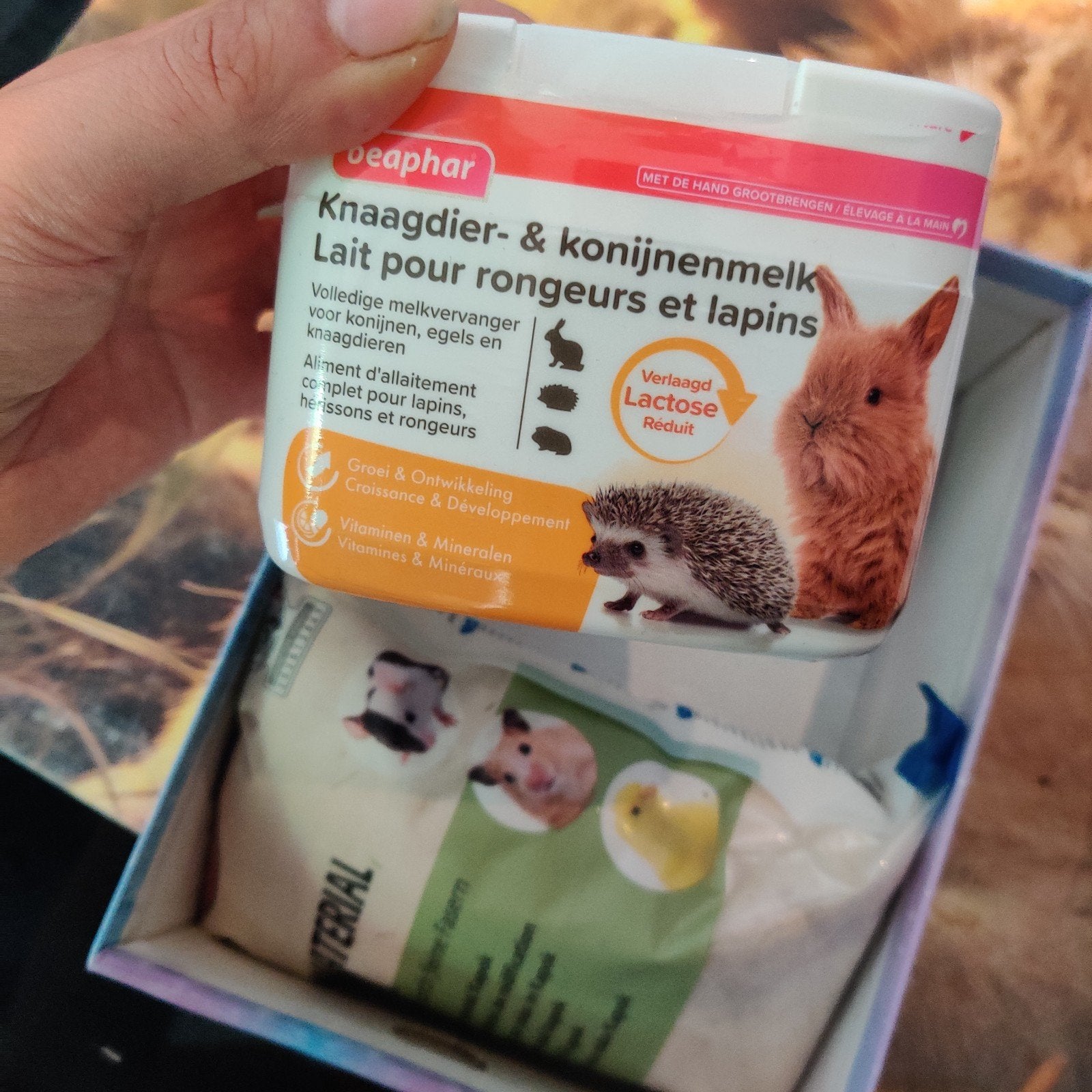 Dieren melk / Baby konijnen voeding